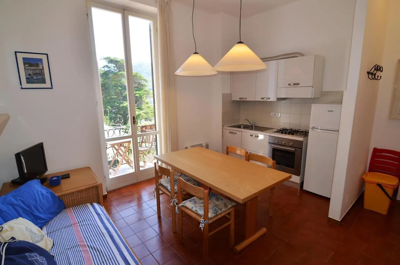 Panorama Excelsior Apartment Levanto 0*,  Italie