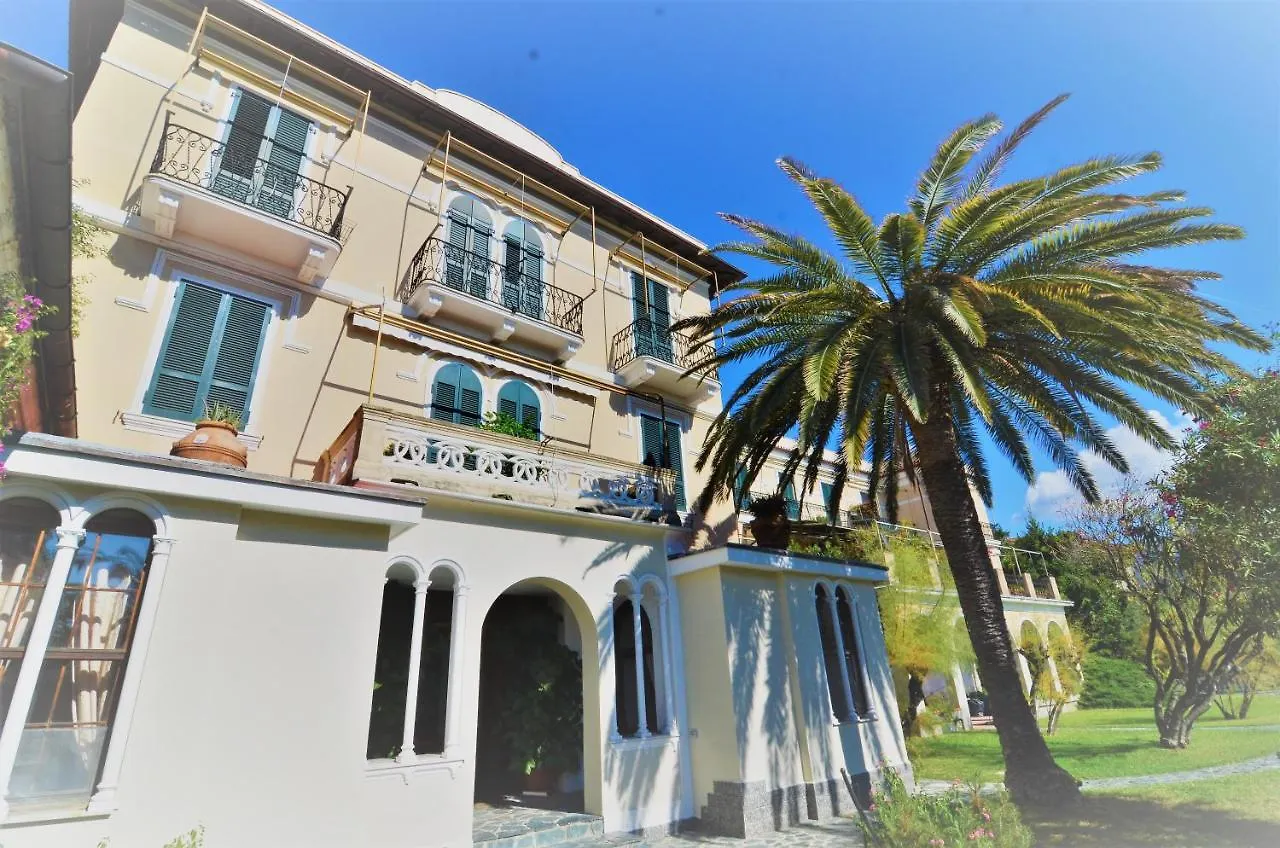Panorama Excelsior Apartment Levanto Italie